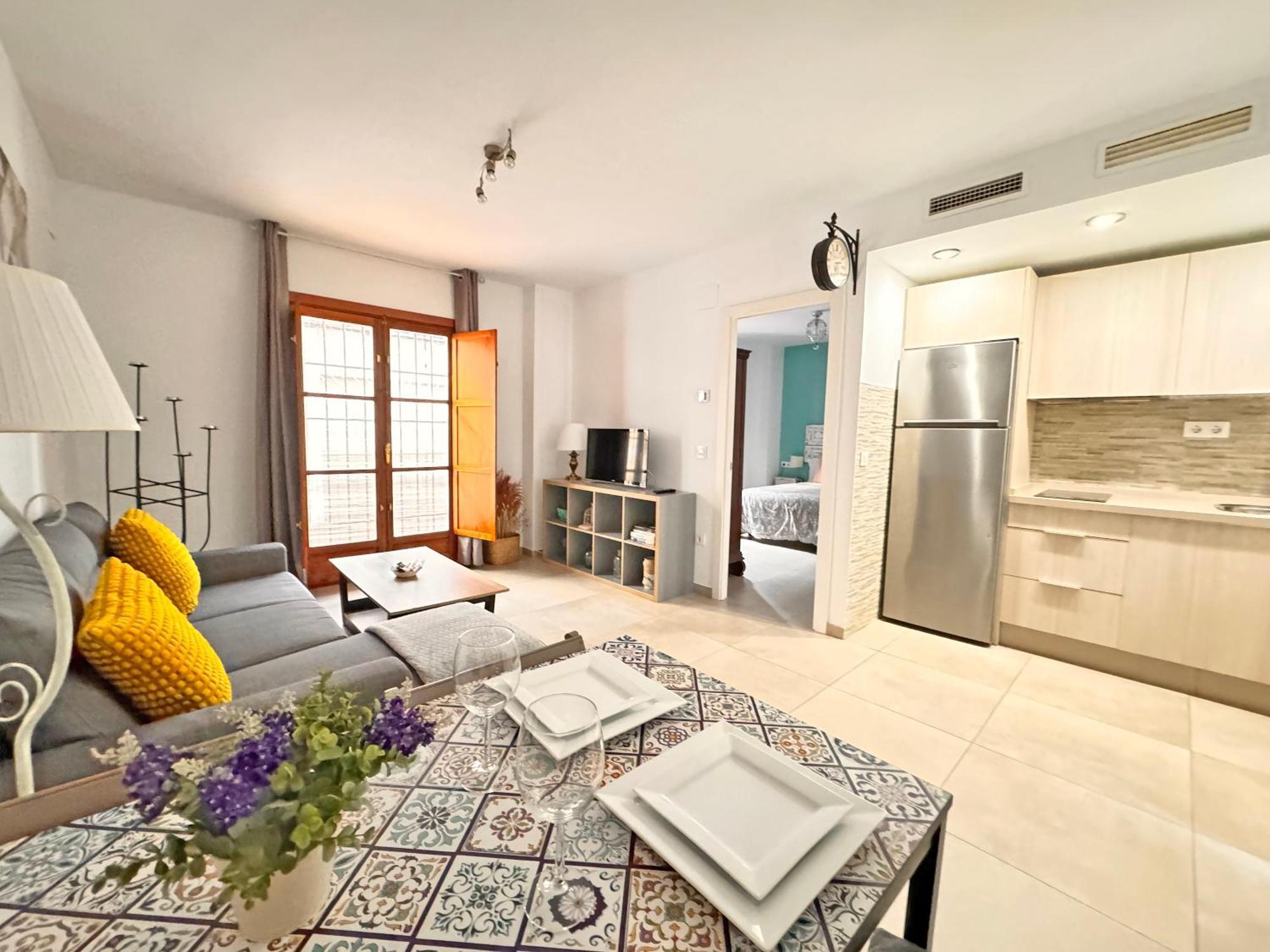 Triana Luxury Apartment *
